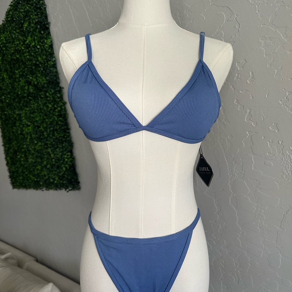 Zaful Ribbed Indigo Bikini Set - Picture 2 of 4